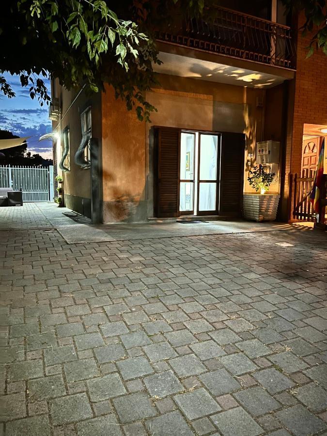 צ'יביטאנובה מארקה Monolocali B&B Santa Maria Apparente מראה חיצוני תמונה