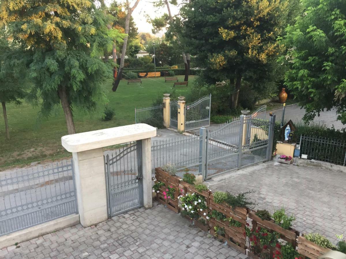 צ'יביטאנובה מארקה Monolocali B&B Santa Maria Apparente מראה חיצוני תמונה