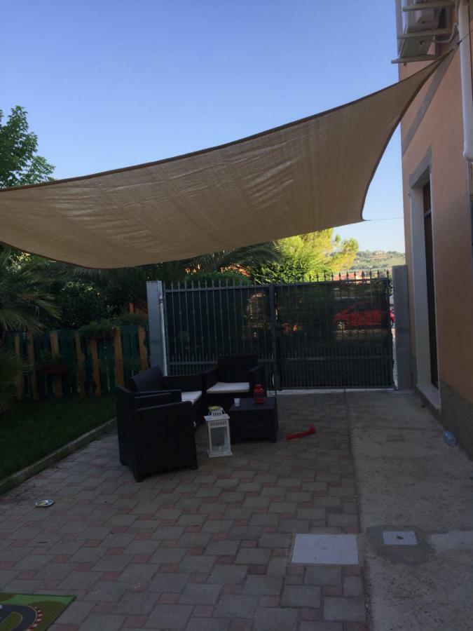צ'יביטאנובה מארקה Monolocali B&B Santa Maria Apparente מראה חיצוני תמונה